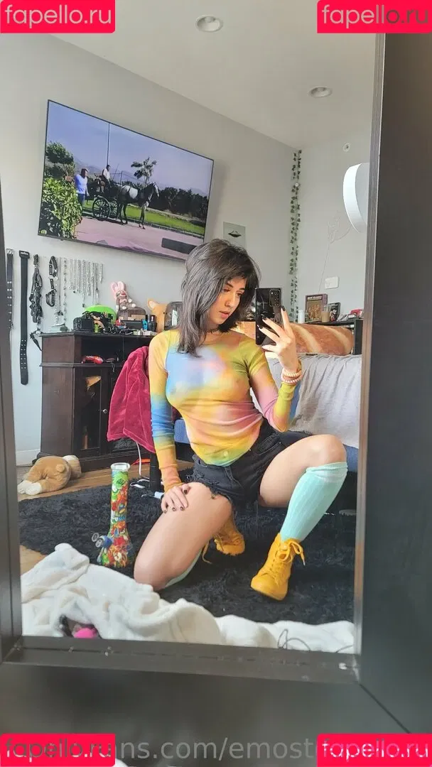 Emostonergorl Onlyfans Photo Gallery 