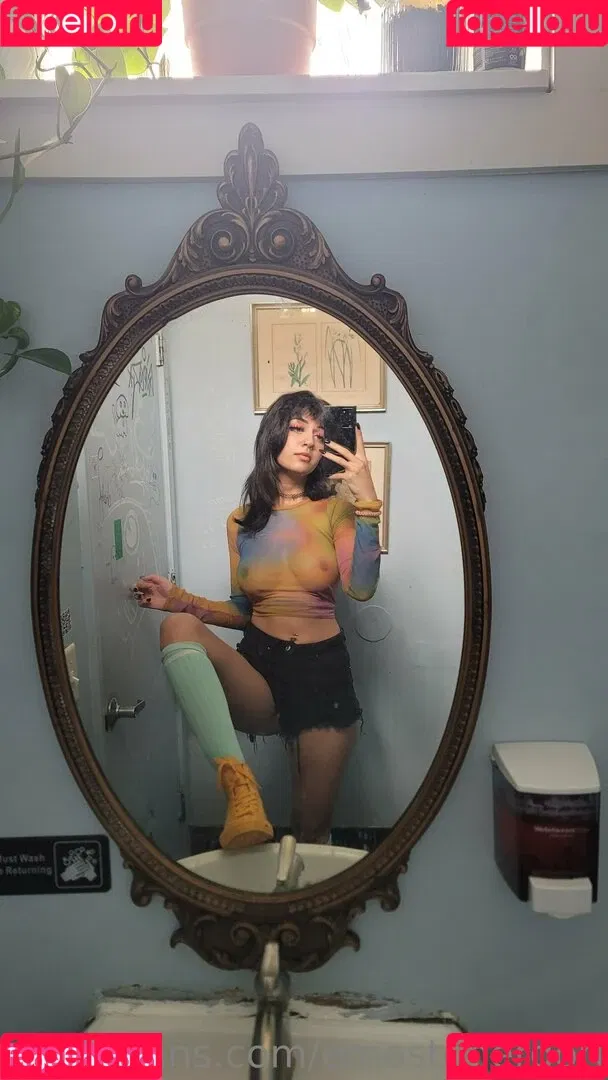 Emostonergorl Onlyfans Photo Gallery 