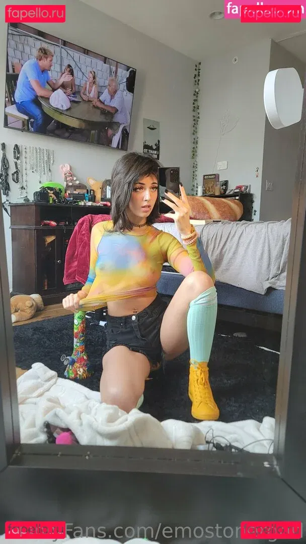 Emostonergorl Onlyfans Photo Gallery 