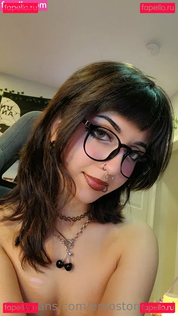 Emostonergorl Onlyfans Photo Gallery 