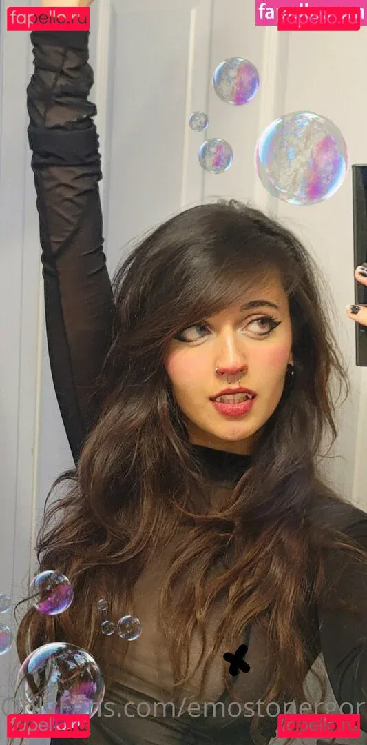 Emostonergorl Onlyfans Photo Gallery 