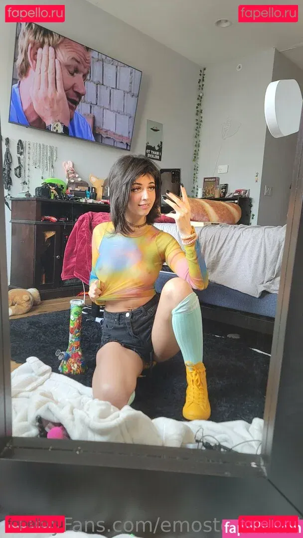 Emostonergorl Onlyfans Photo Gallery 