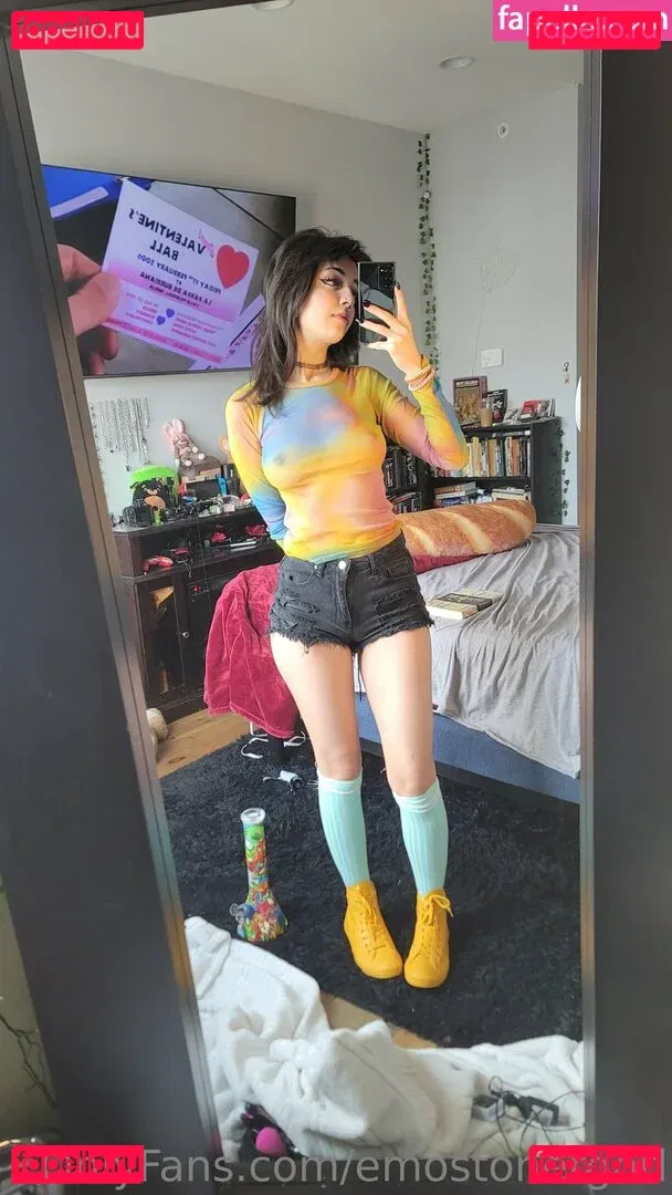 Emostonergorl Onlyfans Photo Gallery 