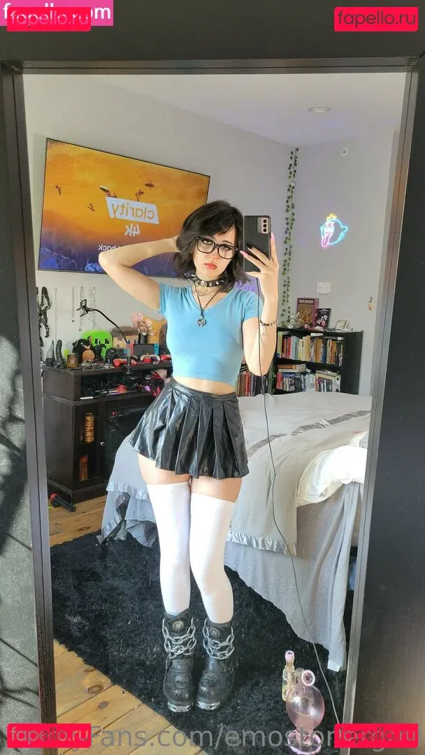 Emostonergorl Onlyfans Photo Gallery 