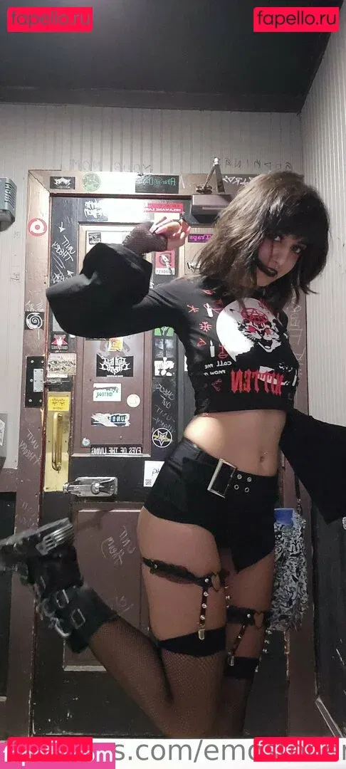 Emostonergorl Onlyfans Photo Gallery 