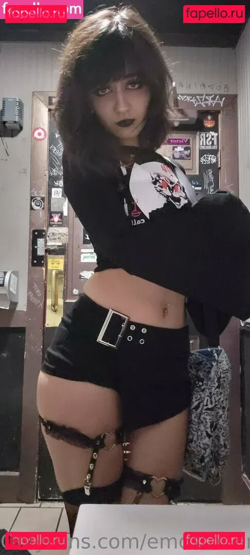 Emostonergorl Onlyfans Photo Gallery 