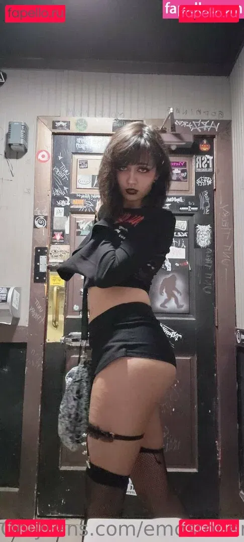 Emostonergorl Onlyfans Photo Gallery 