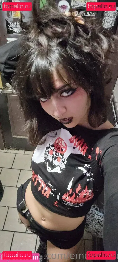 Emostonergorl Onlyfans Photo Gallery 