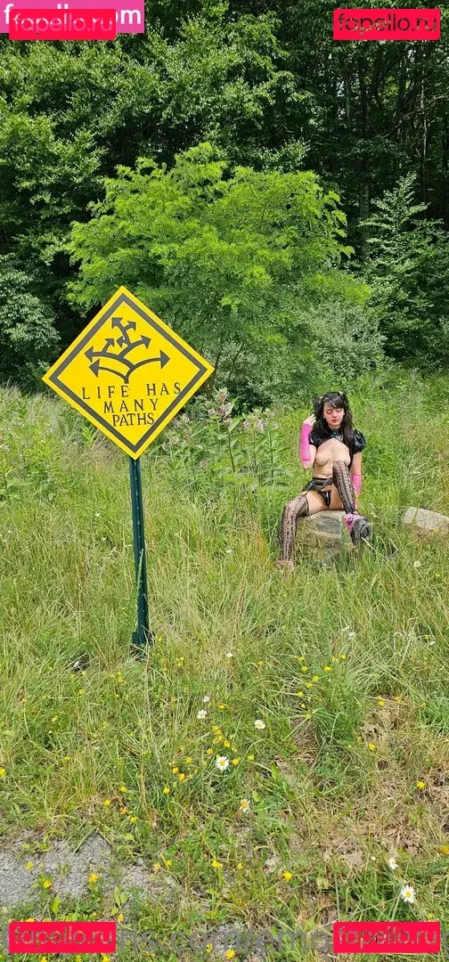 Emostonergorl Onlyfans Photo Gallery 