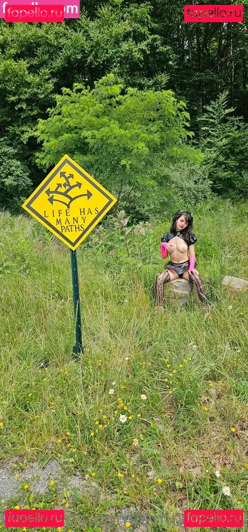 Emostonergorl Onlyfans Photo Gallery 