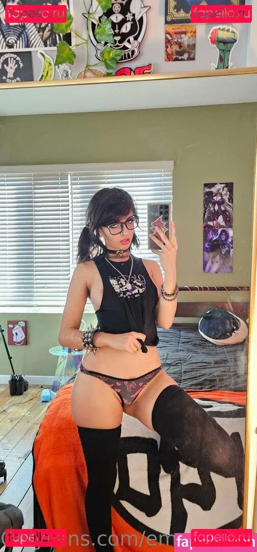 Emostonergorl Onlyfans Photo Gallery 