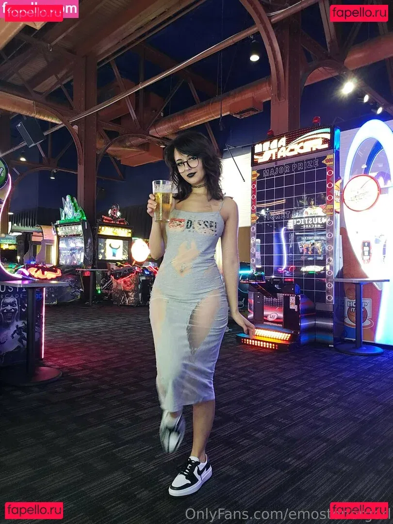 Emostonergorl Onlyfans Photo Gallery 