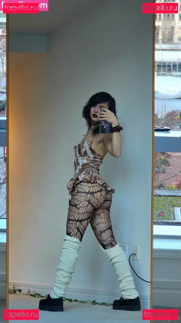 Emostonergorl Onlyfans Photo Gallery 