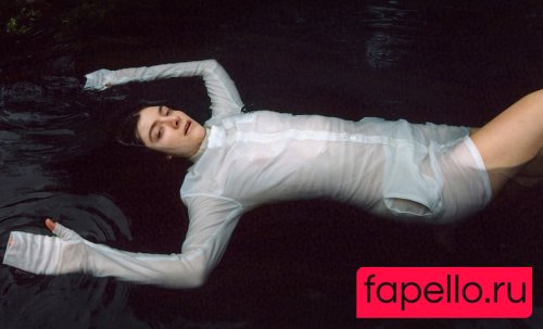 Lorde Onlyfans Photo Gallery 