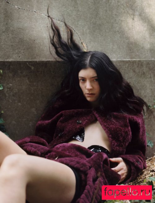 Lorde Onlyfans Photo Gallery 