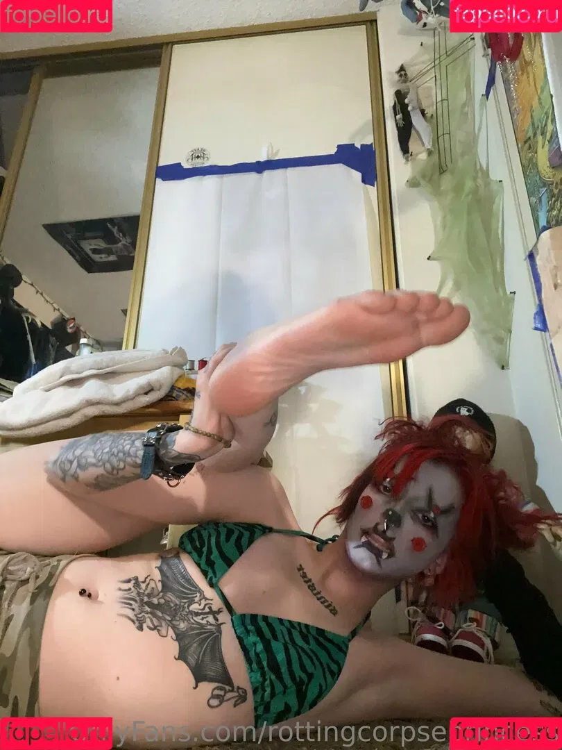 rottingcorpseprincess Onlyfans Photo Gallery 