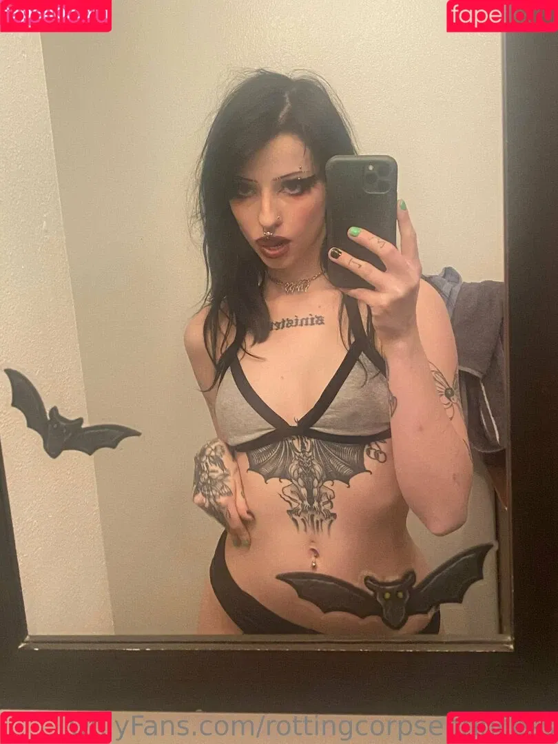rottingcorpseprincess Onlyfans Photo Gallery 