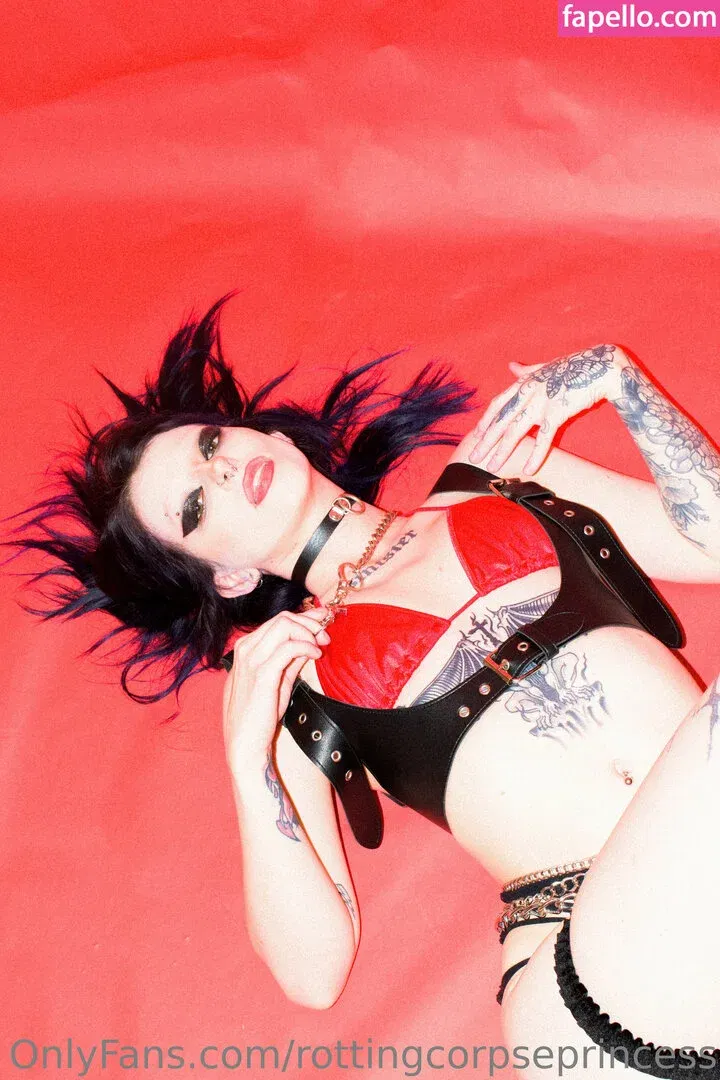rottingcorpseprincess Onlyfans Photo Gallery 