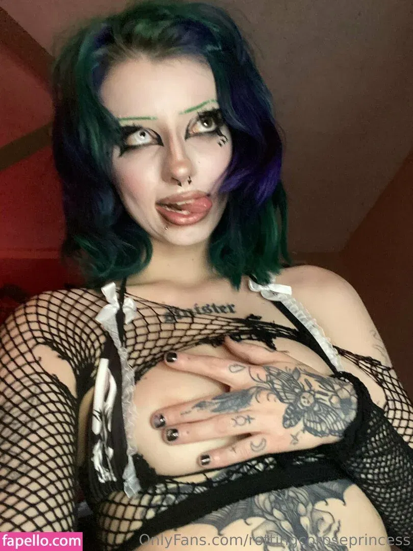 rottingcorpseprincess Onlyfans Photo Gallery 