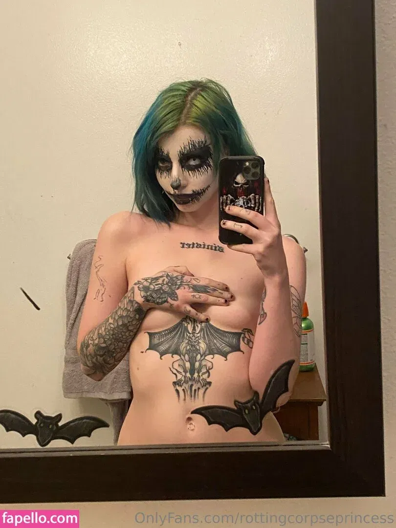 rottingcorpseprincess Onlyfans Photo Gallery 