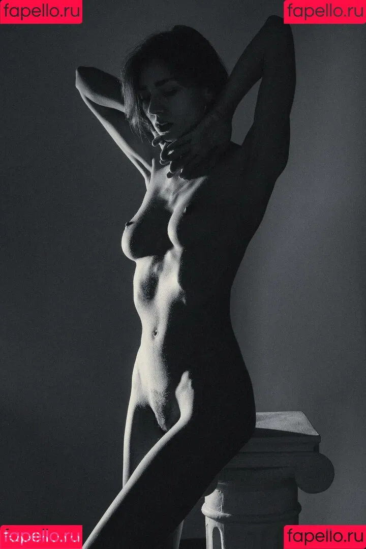 ireenel_ Onlyfans Photo Gallery 