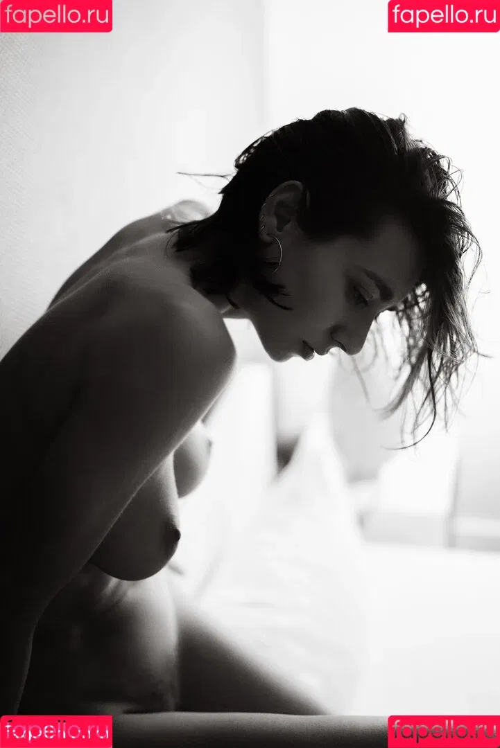 ireenel_ Onlyfans Photo Gallery 