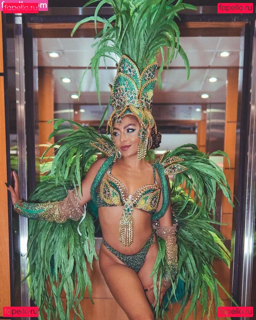 Any Gabrielly Onlyfans Photo Gallery 