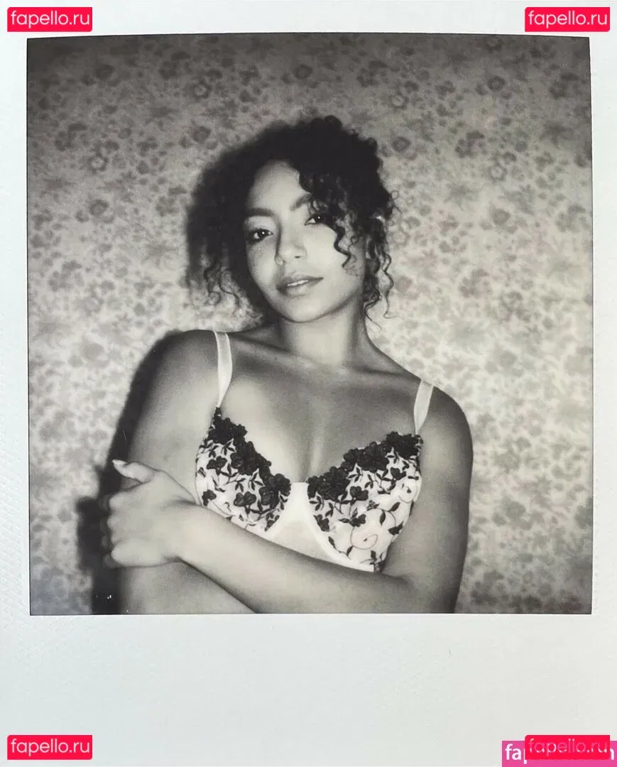 Any Gabrielly Onlyfans Photo Gallery 