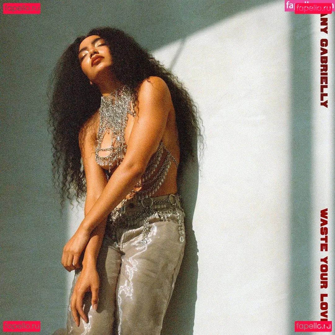 Any Gabrielly Onlyfans Photo Gallery 