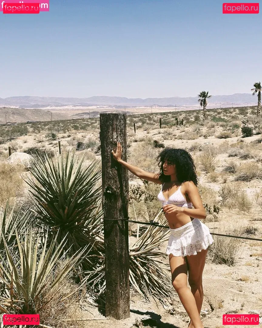 Any Gabrielly Onlyfans Photo Gallery 