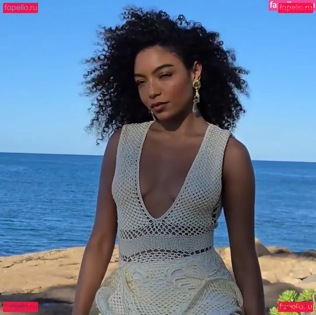 Any Gabrielly Onlyfans Photo Gallery 