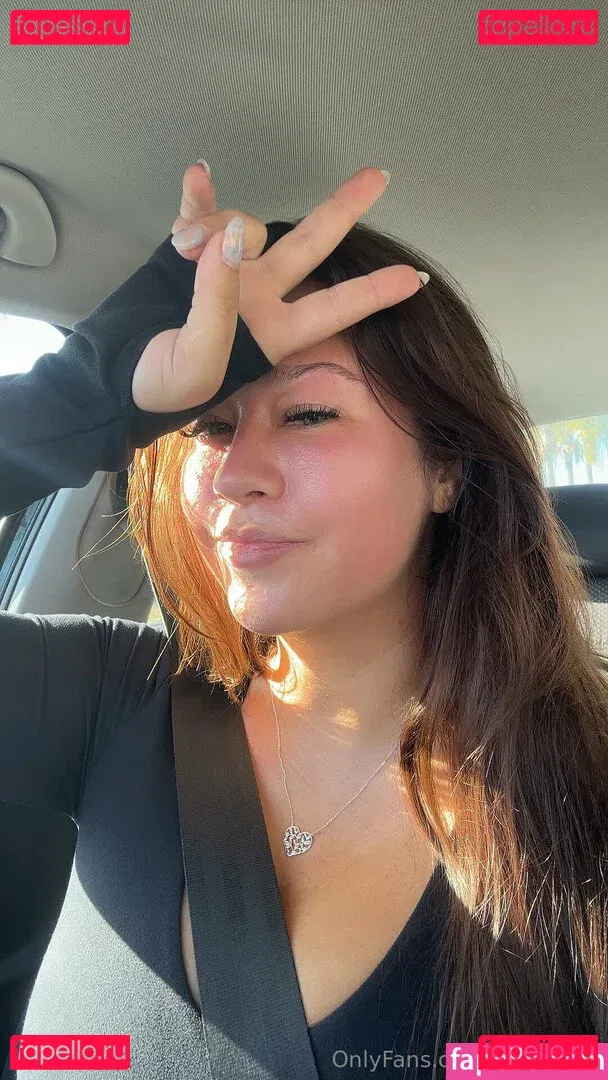 azaliialexi Onlyfans Photo Gallery 