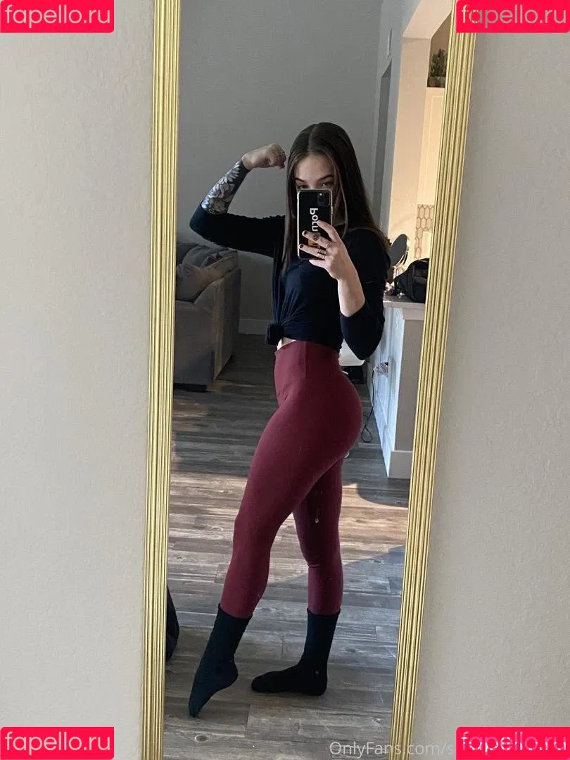 ravengoeswild Onlyfans Photo Gallery 
