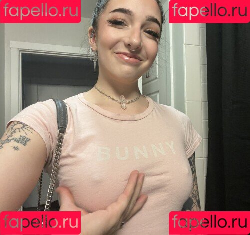 ravengoeswild Onlyfans Photo Gallery 