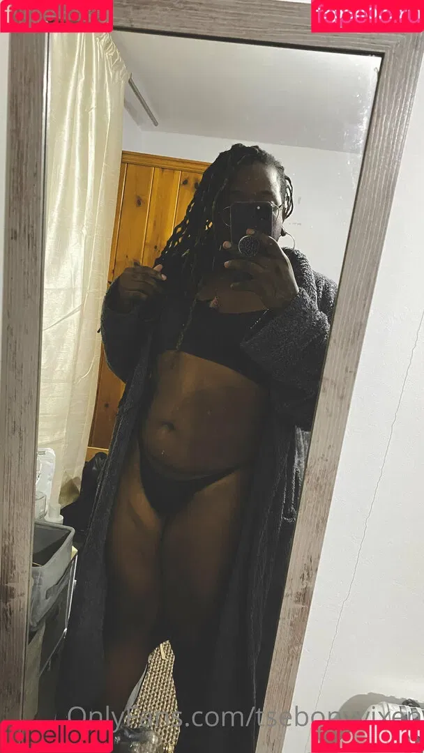 tsebonyvixen Onlyfans Photo Gallery 