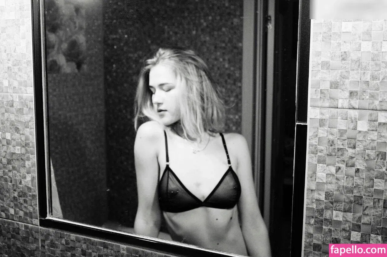 Molodoy_admin Onlyfans Photo Gallery 