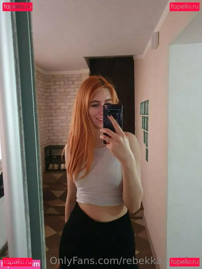 rebekka.red.fox Onlyfans Photo Gallery 
