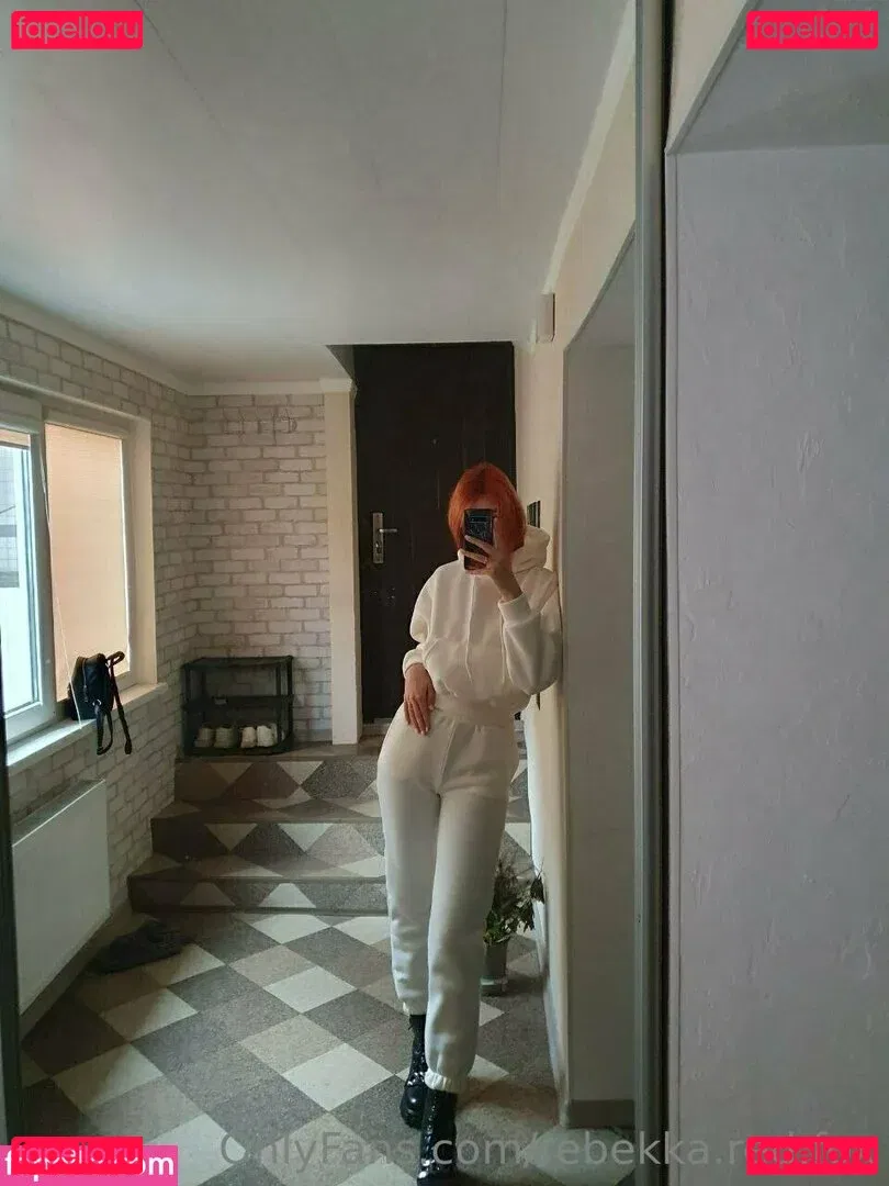 rebekka.red.fox Onlyfans Photo Gallery 