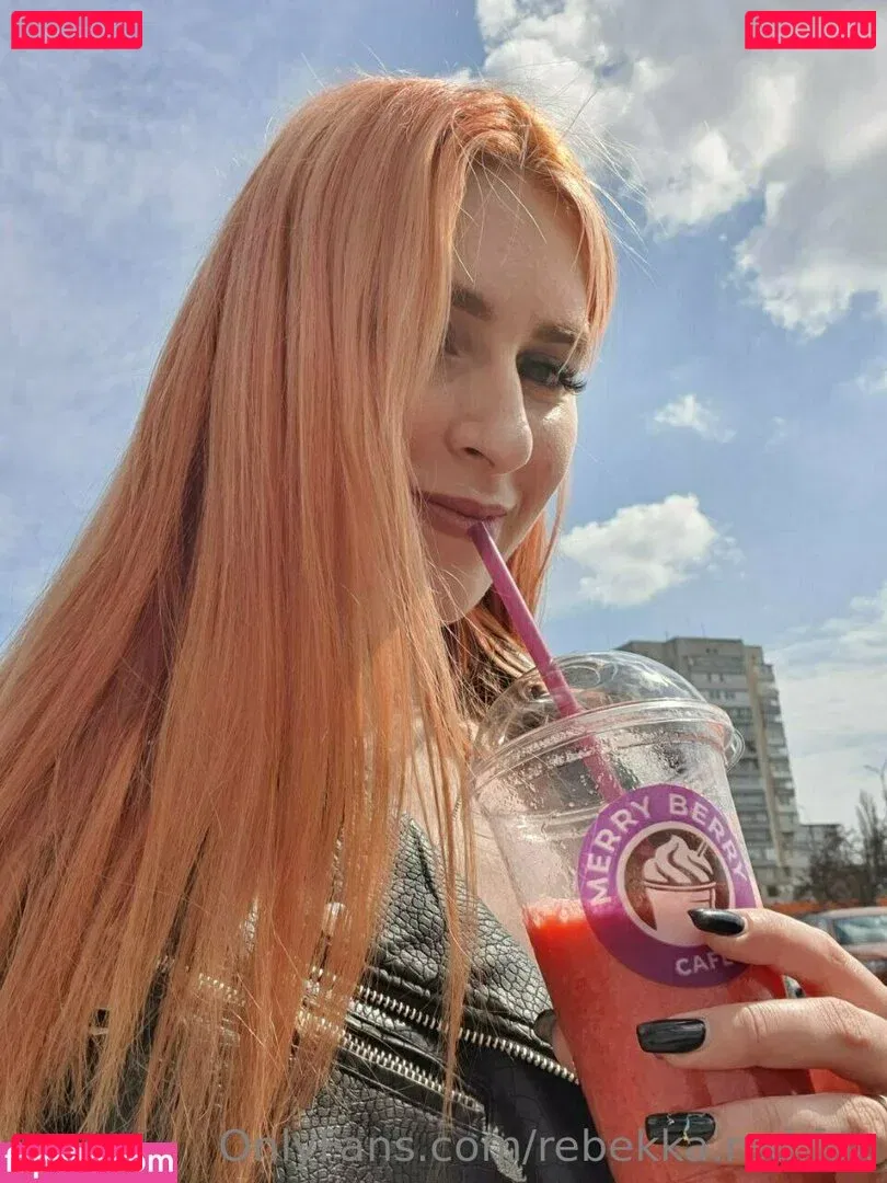 rebekka.red.fox Onlyfans Photo Gallery 