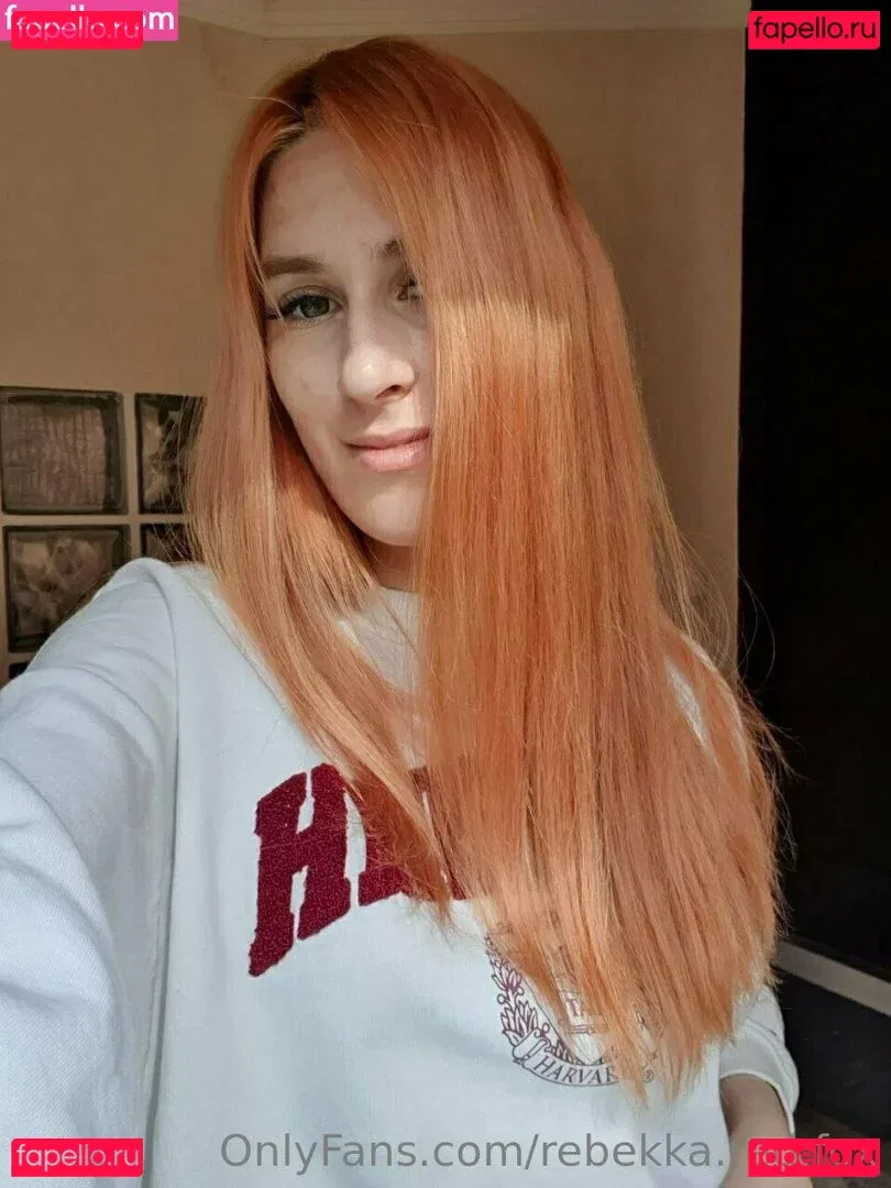 rebekka.red.fox Onlyfans Photo Gallery 