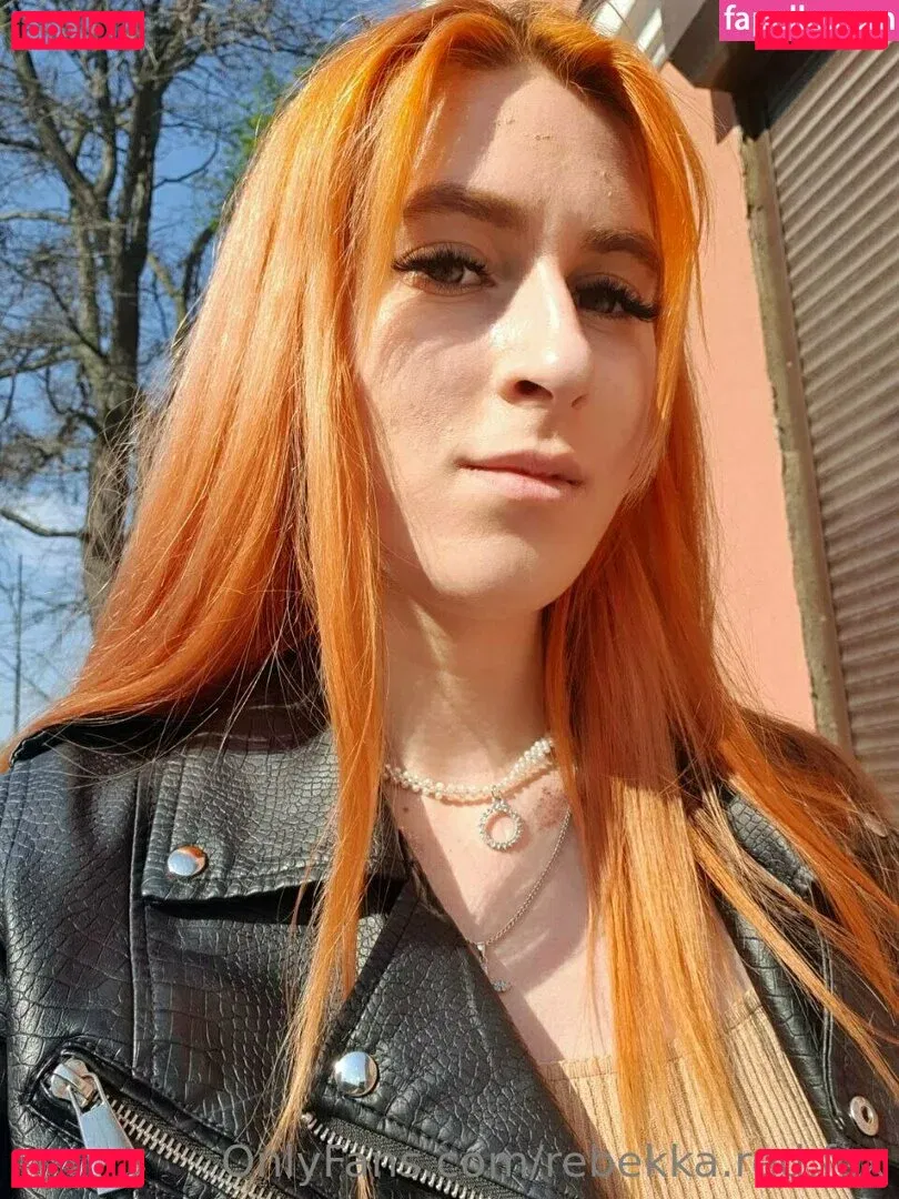 rebekka.red.fox Onlyfans Photo Gallery 