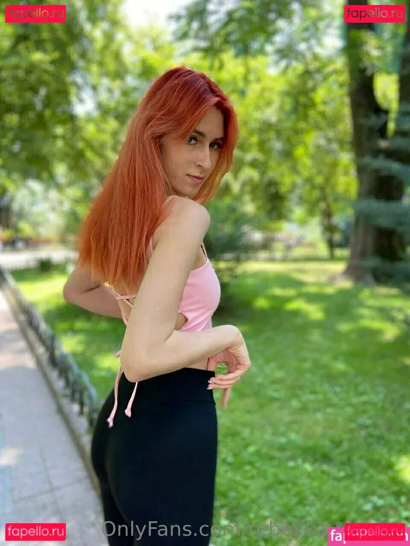 rebekka.red.fox Onlyfans Photo Gallery 
