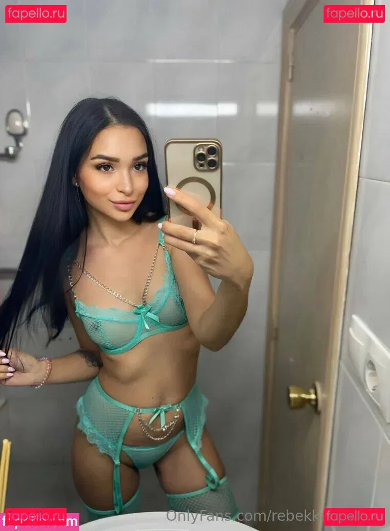 rebekka.red.fox Onlyfans Photo Gallery 