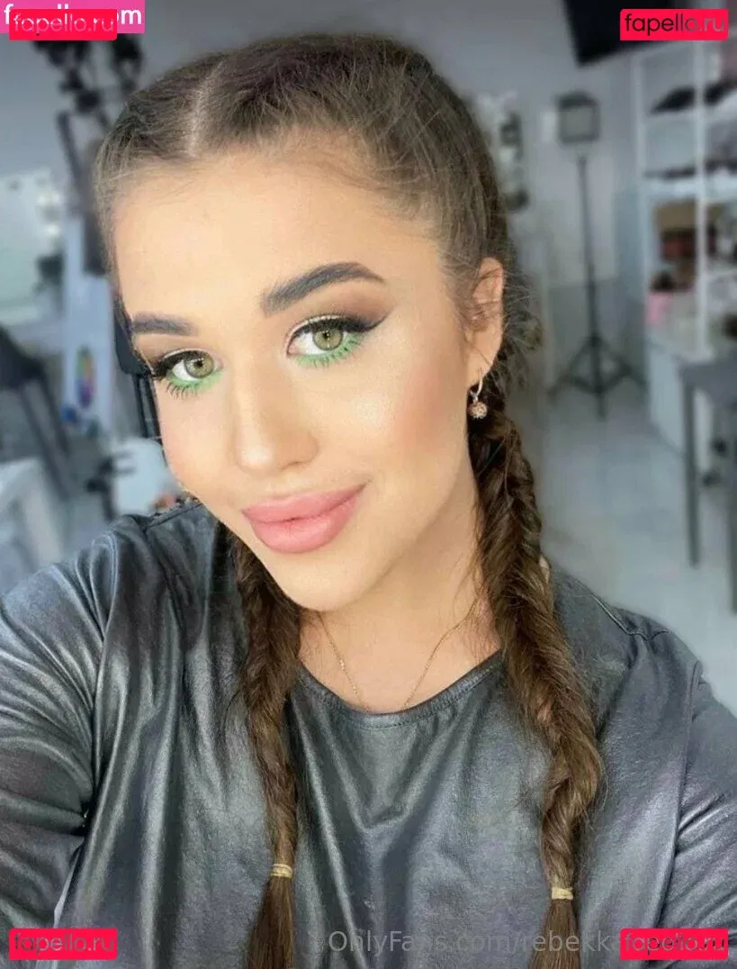 rebekka.red.fox Onlyfans Photo Gallery 