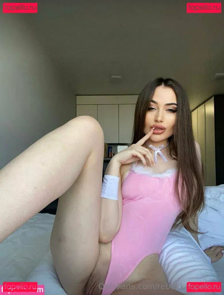 rebekka.red.fox Onlyfans Photo Gallery 