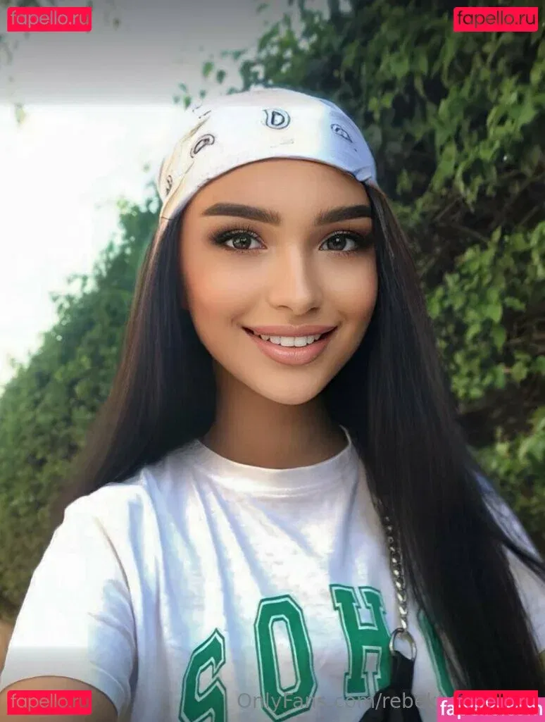 rebekka.red.fox Onlyfans Photo Gallery 