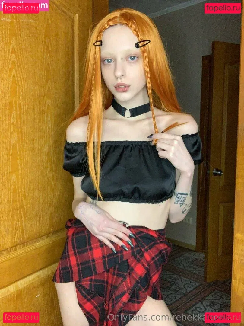 rebekka.red.fox Onlyfans Photo Gallery 