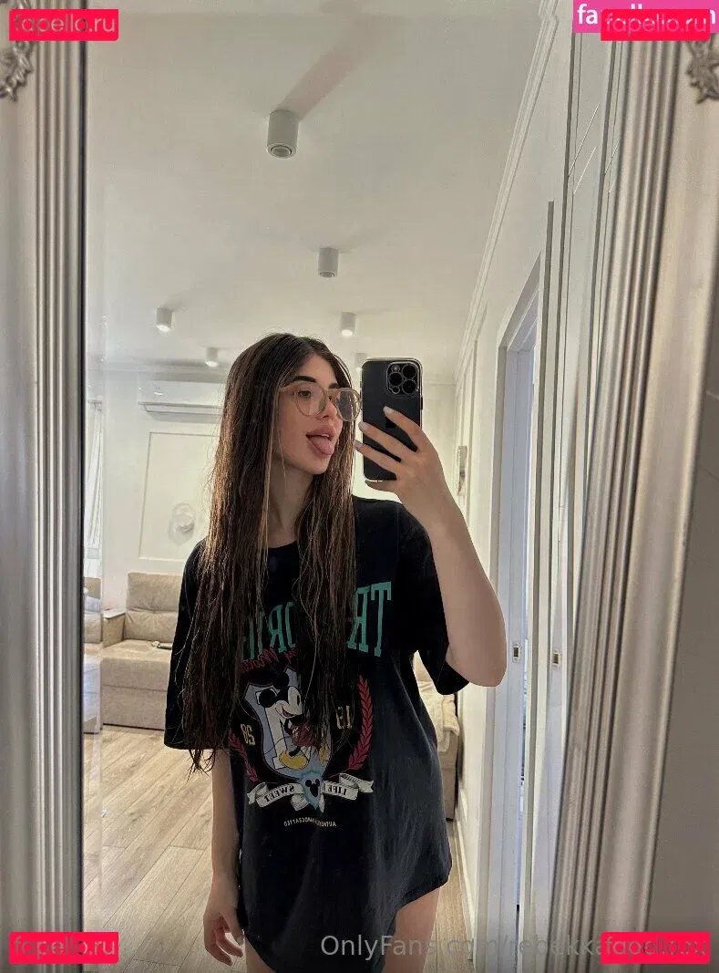 rebekka.red.fox Onlyfans Photo Gallery 