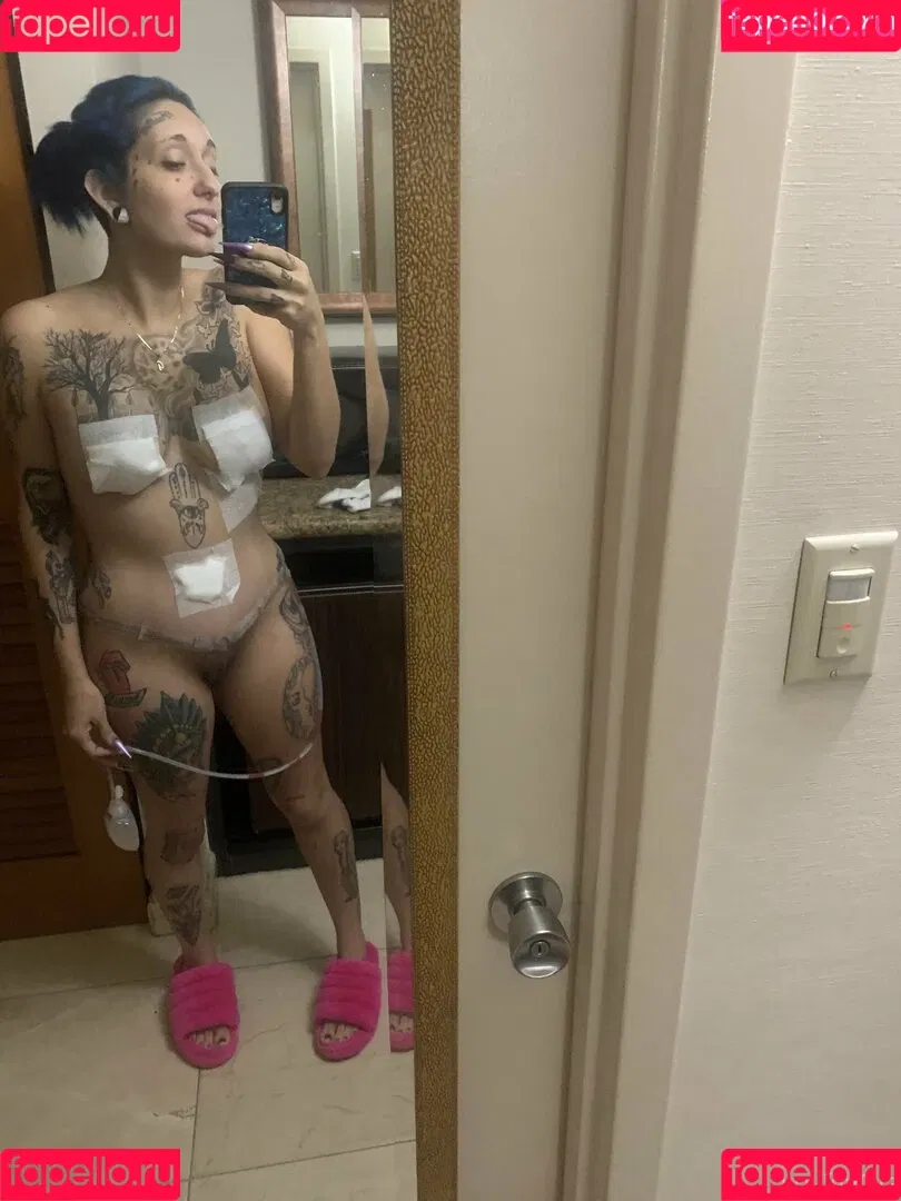 lovelygia Onlyfans Photo Gallery 