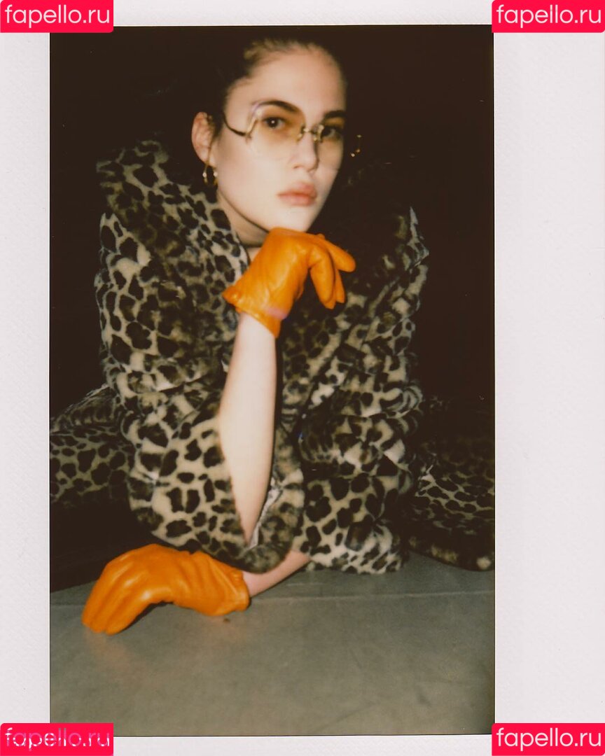 Ariane Ganz Onlyfans Photo Gallery 